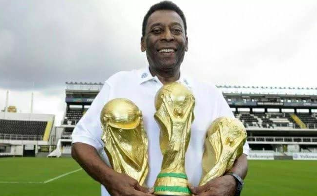 Luto en el fútbol mundial, falleció Pelé