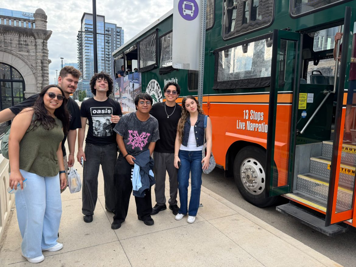 Estudiantes Anáhuac Mayab disfrutan su primer día en Nashville